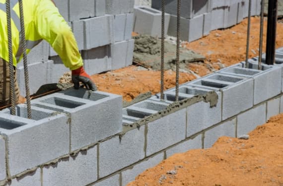 補強・鉄筋入りブロック塀施工