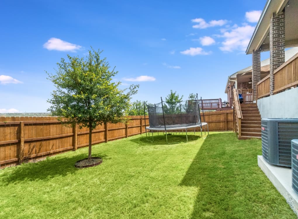 暮らしに癒やしと彩りを添える、あなただけのお庭づくり