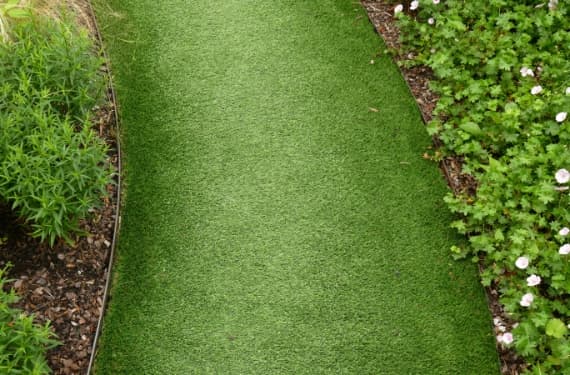 ガーデンパス(園路)の設置