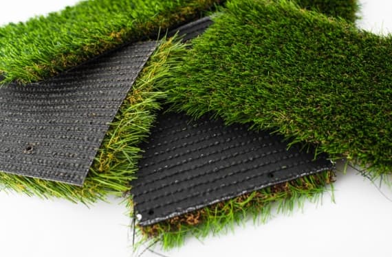 クッション付き人工芝の施工