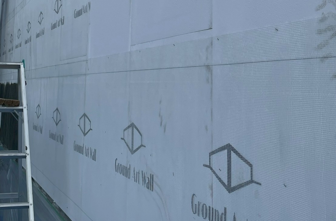 ひび割れや風化に強く、メンテナンスも手間いらず